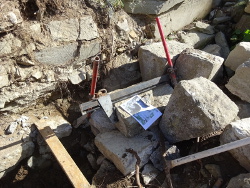  Ingenieux montage pour lever les enormes blocs de la voute